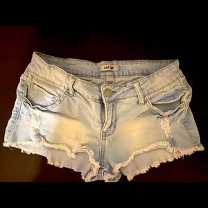 White, washed,ripped mini shorts